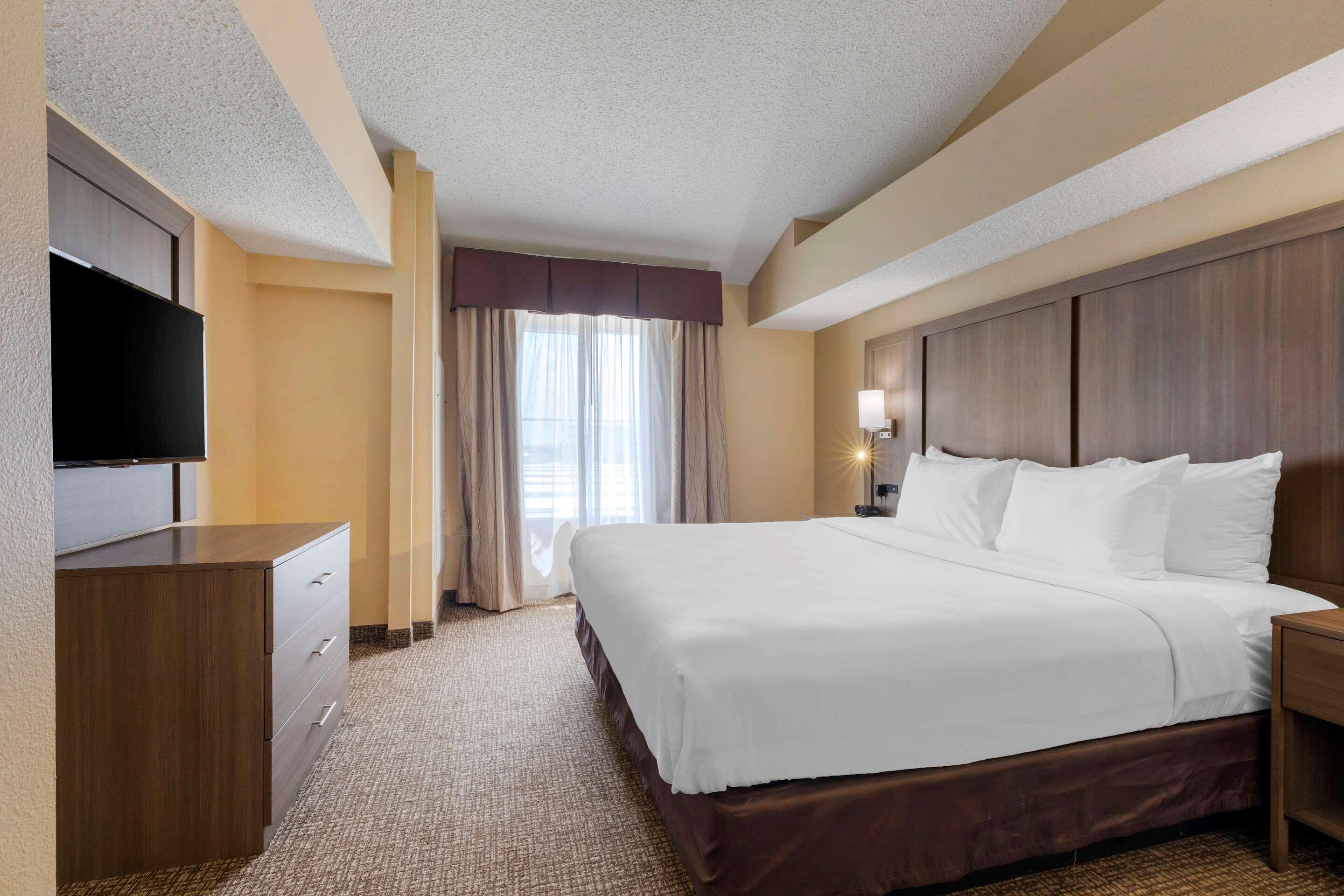 Comfort Suites Dfw Airport Irving Eksteriør billede