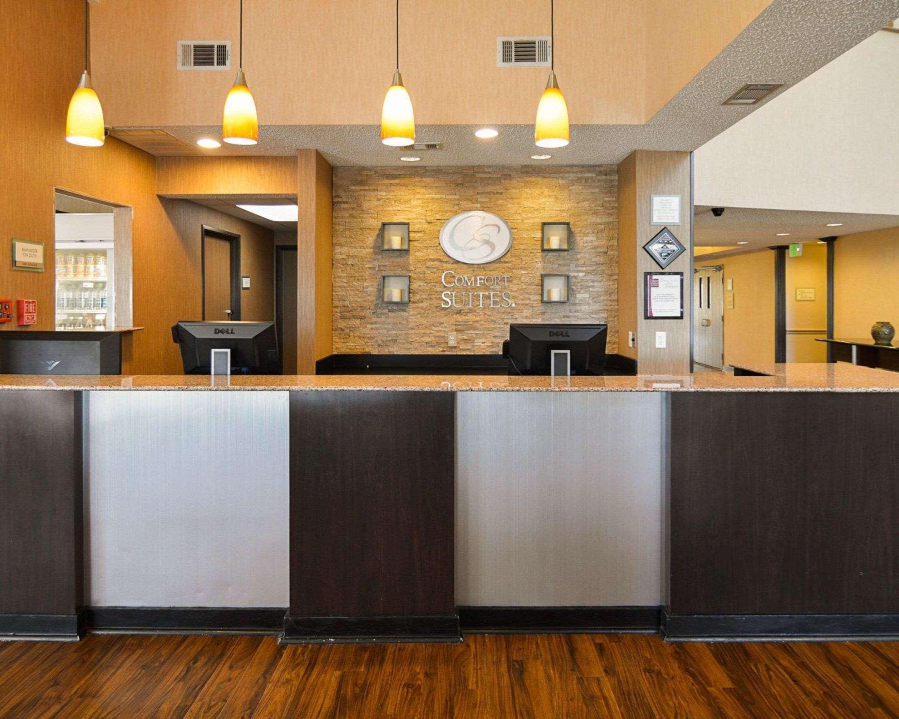 Comfort Suites Dfw Airport Irving Eksteriør billede