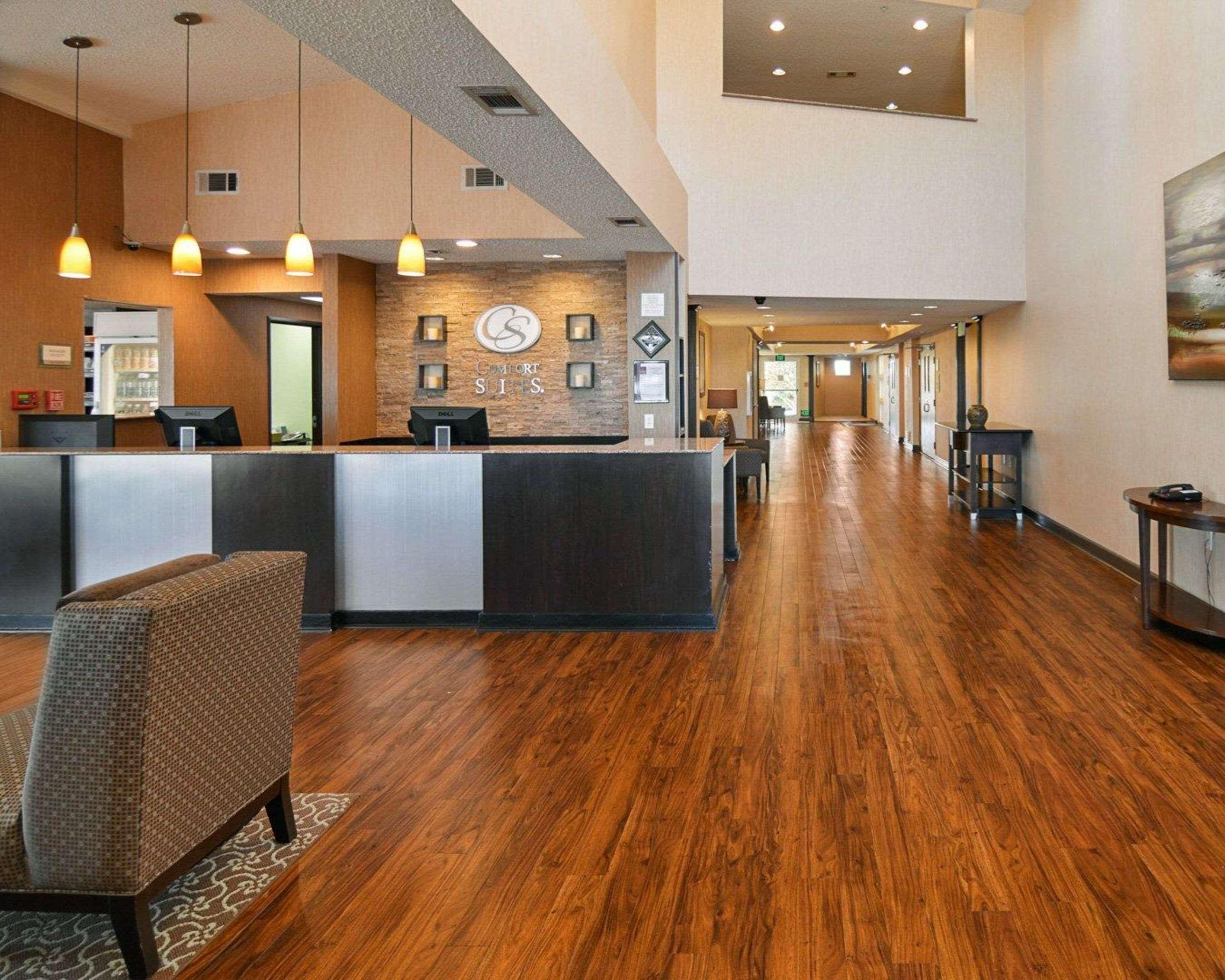 Comfort Suites Dfw Airport Irving Eksteriør billede