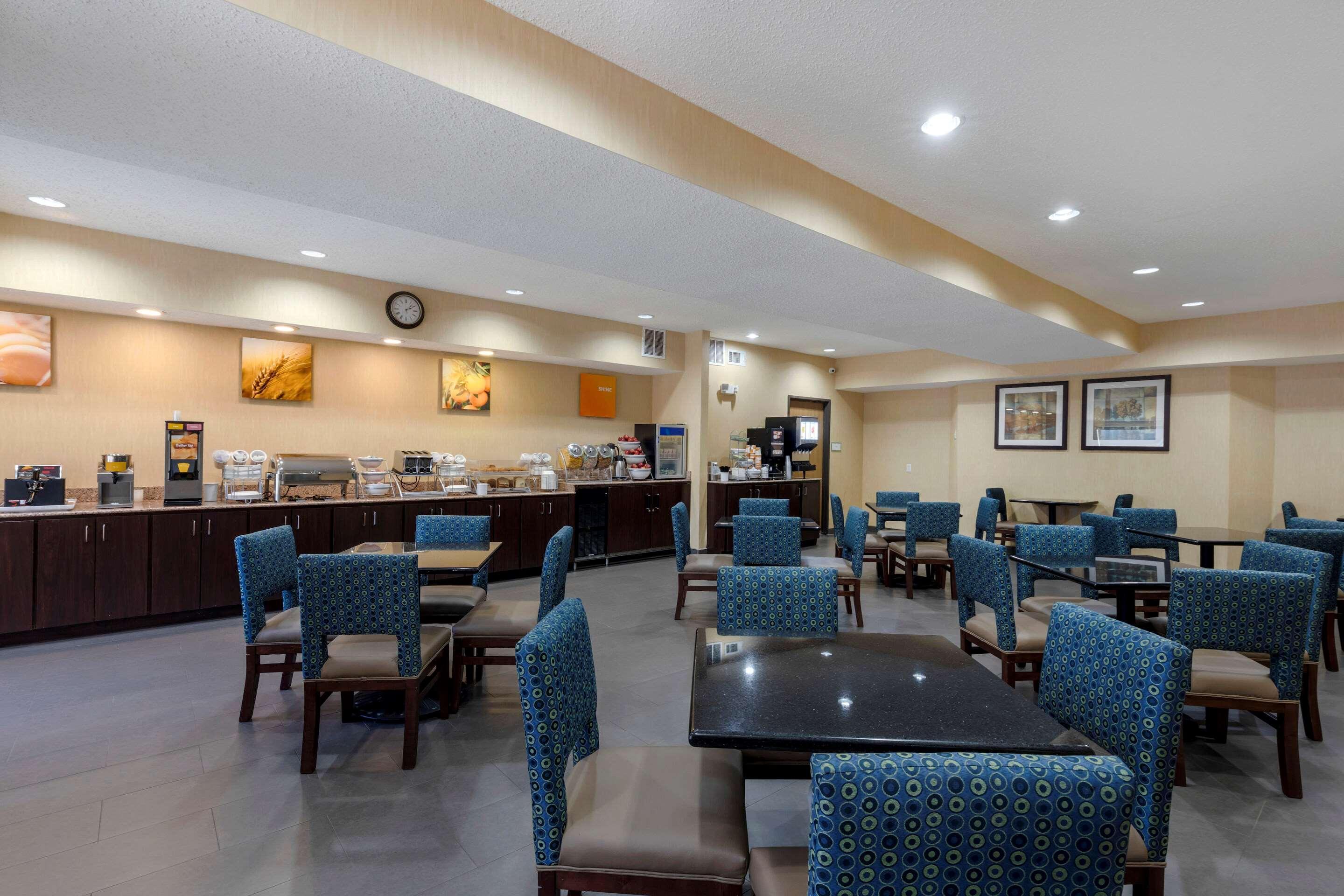 Comfort Suites Dfw Airport Irving Eksteriør billede