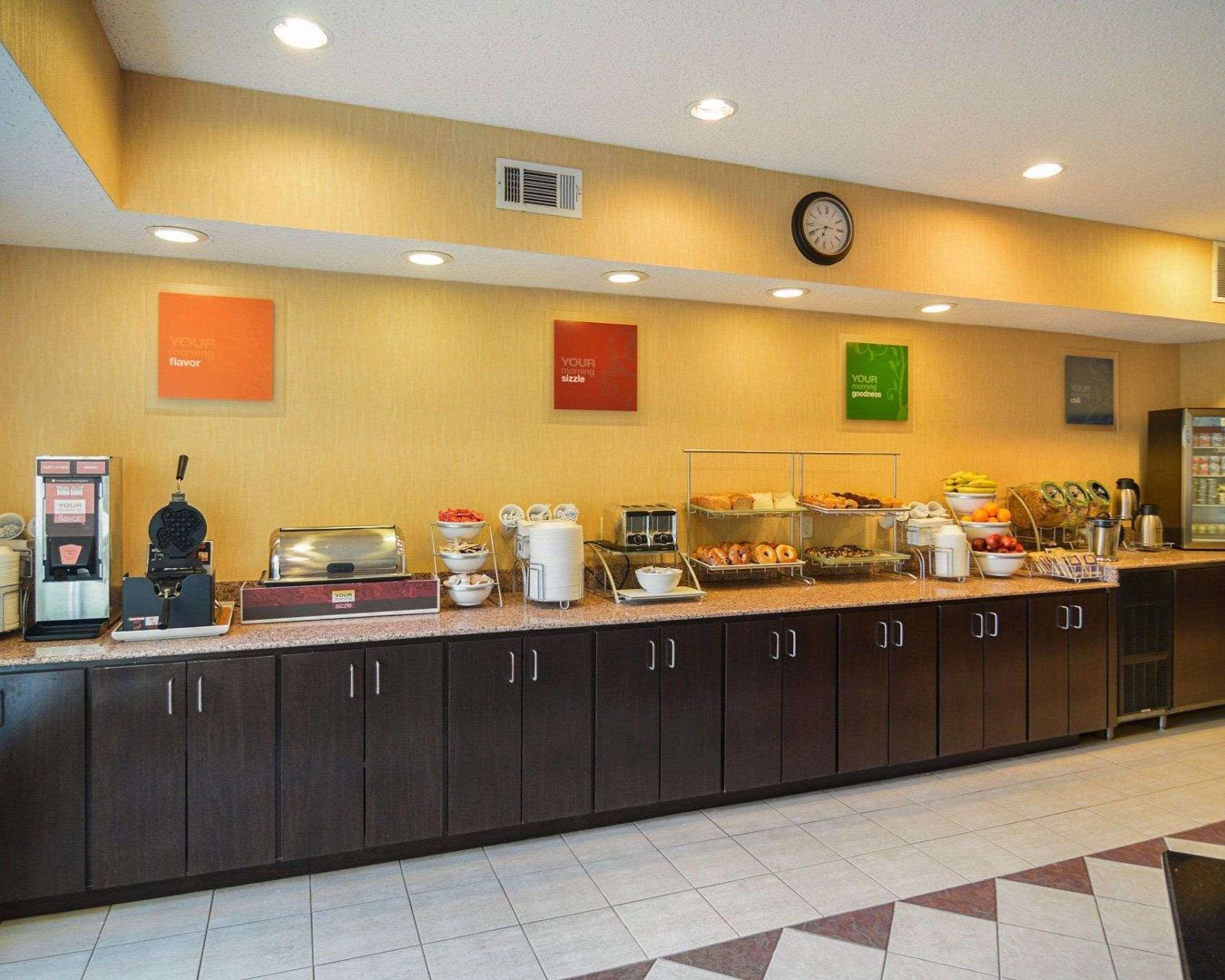 Comfort Suites Dfw Airport Irving Eksteriør billede